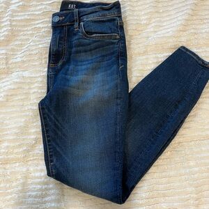 Never Before Worn KUT From The Kloth dark blue jeans- size 00